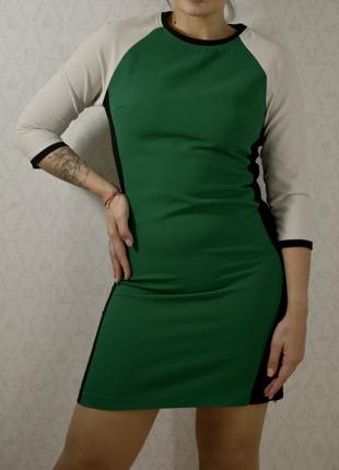 Платье зеленый бежевый черный