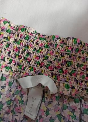 Разноцветная блуза/топ в цветочный принт с квадратным декольте и рукавами фонариками6 фото