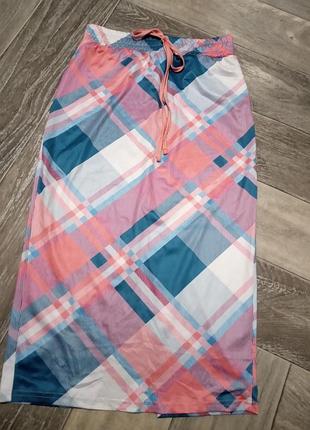 Спідничка міді