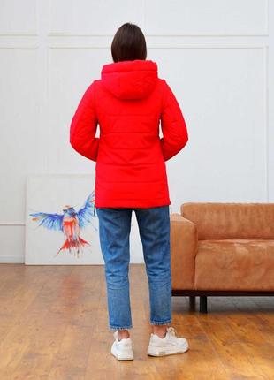 Женская демисезонная красная куртка жилетка трансформер с отстежными рукавами5 фото