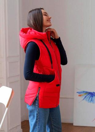 Женская демисезонная красная куртка жилетка трансформер с отстежными рукавами8 фото