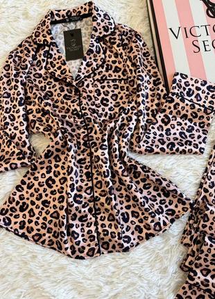 Шовкова леопардова піжама в стилі victoria’s secret сорочка з довгим рукавом та штани1 фото