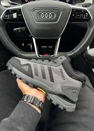 Adidas terrex daroga dark grey fur