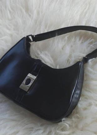 Лакова глянсова чорна міні сумочка сумка багет маленька1 фото