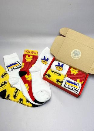 Подарунковий набір шкарпеток дівчині на 4 пари 36-41 р різнокольорові, якісні та повсякденні, прикольні4 фото