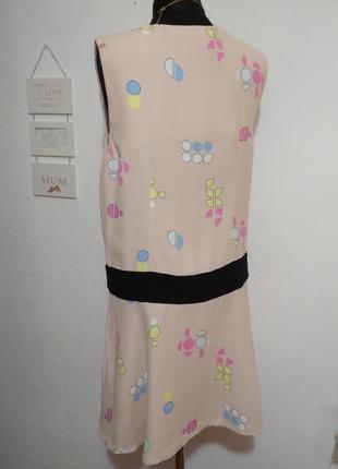Фирменное супер стильное платье с принтом, на запах из вискозы & other stories4 фото