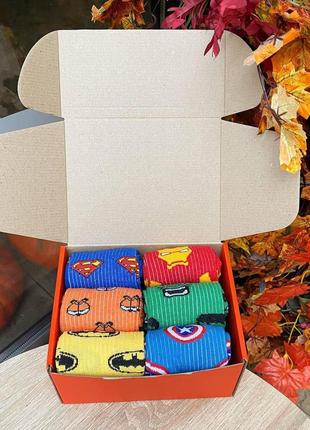 Креативний бокс шкарпеток жіночих на 12 пар 36-41 р з героями marvel різнобарвні та яскраві, повсякденні бавовняні