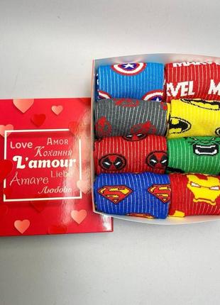 Крутий набір шкарпеток marvel хлопцям на 8 пар 40-45 р різнобарвні та трикотажні, високі та практичні, стильні3 фото