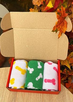Чоловічий комплект шкарпеток кольорових на 3 пари 40-45 р різнобарвні та прикольні, оригінальні та демісезонні6 фото