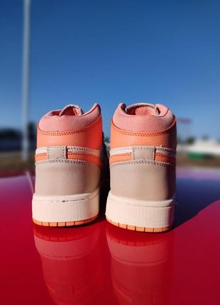 Кросівки найк жіночі підліткові nike air jordan 1 beige&orange 36-414 фото