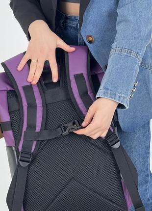Жіночий рюкзак ролтоп для ноутбука rolltop для подорожей фіолетового кольору з екошкіри4 фото