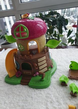 Игрушечный домик на дереве: li'l woodzeez acorn treehouse с аксессуарами4 фото