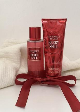 Подарочный набор, спрей для тела, лосьон berry spill victoria’s secret