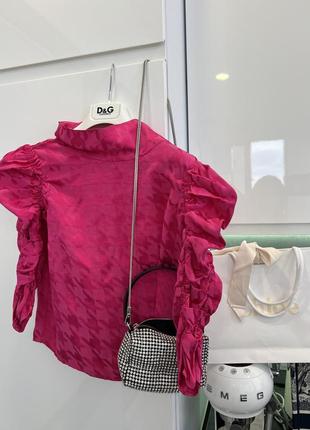 Крутая шелковая блузка топ малиновая в стиле tom ford4 фото