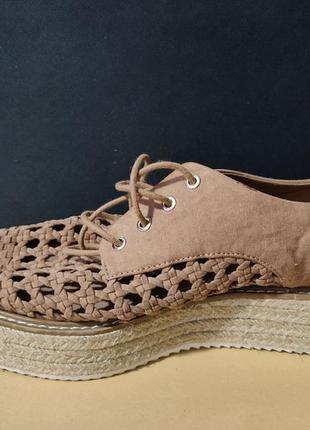 Жіночі стильні кеди/кріпери. плетене взуття stradivarius. 39 розмір.