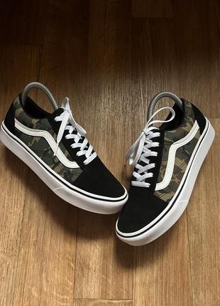 Кеди vans camo/black old skool2 фото