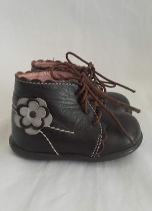 Фирменные ботиночки на осень кожа  ripaton2 фото