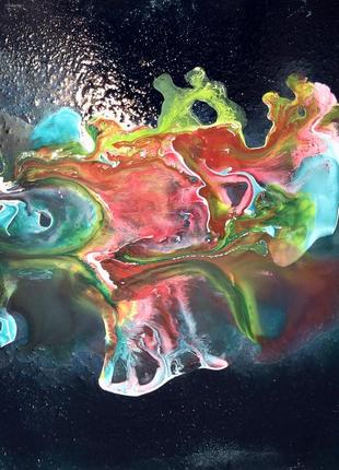 Картина 34х34 техники resin art fluid art