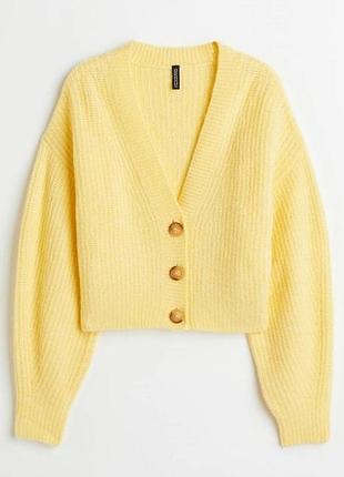 Яркий свитер h&amp;m