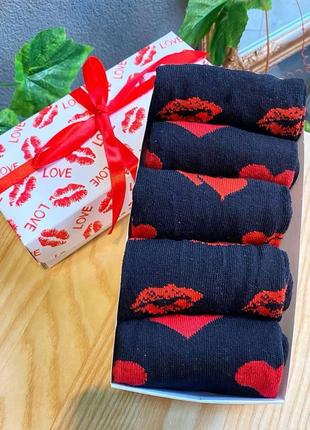 Подарунковий бокс шкарпеток чоловічих на 5 пар 40-45 р чорні та демісезонні весна-осінь прикольні та повсякденні8 фото