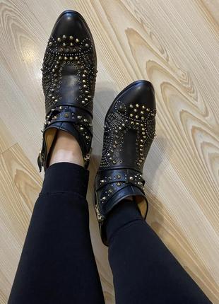 Чёрные полностью кожаные ботинки 41 р zara