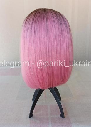 Коротка рожева перука, каре, з чубчиком, термостійка, парик2 фото