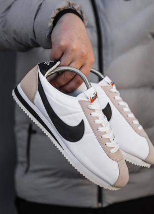 Nike cortez