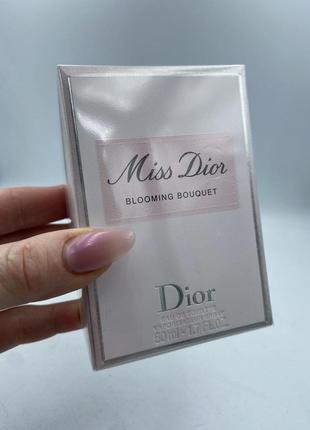 Christian dior miss dior blooming bouquet 50мл