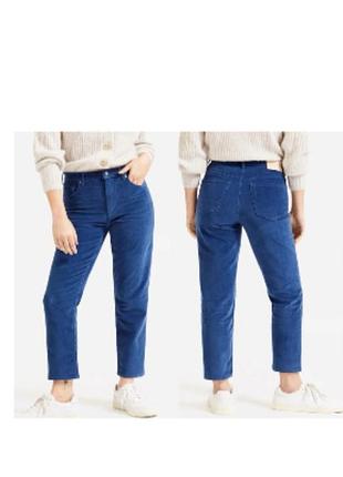 Вельветовые брюки нереального цвета