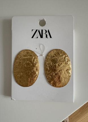 Массивные серьги zara1 фото