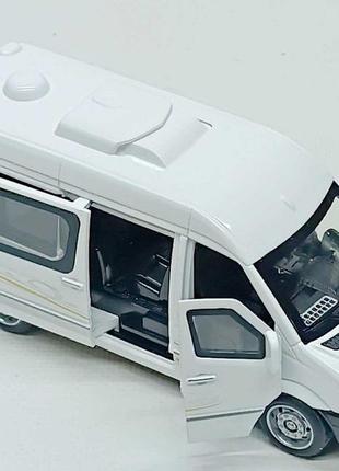 Машинка автосвіт "mercedes-benz sprinter 2006 року" дельфін 1:32 білий ap-1816