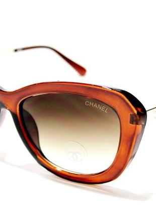 Солнцезащитные очки в стиле chanel1 фото