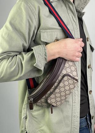 Бананка сумка у стилі gucci belt bag with interlocking g brown/grey
