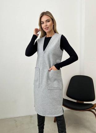 Женский теплый сарафан безрукавка миди