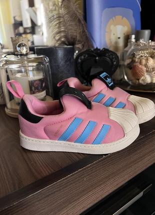 Кросівки adidas