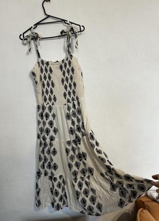 F&amp;f платье летнее миди вискоза на бретелях с бантиками принт листочки до талии на резинке с серебряной нитью