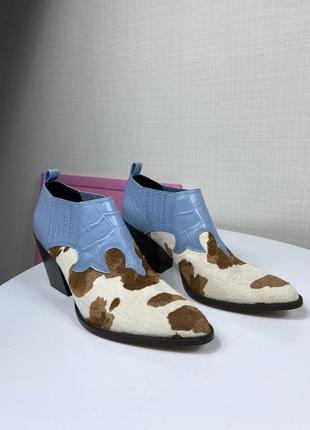 Kurt geiger казаки ботильоны на каблуке кожаные яркие