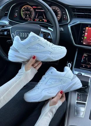 Женские кроссовки nike m2k tekno white grey найк белого с серым цветами