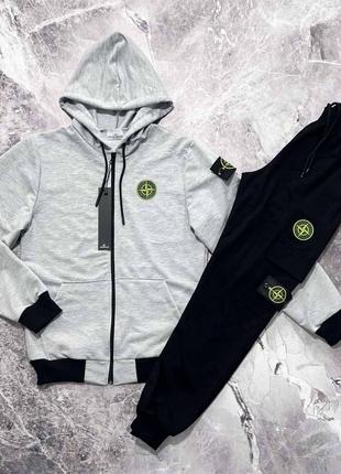 Красный подростковый костюм stone island