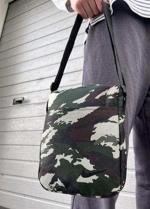 Барсетка зеленая камуфляжная сумка-барсетка в военном стиле зеленого цвета хаки камуфляжная сумка8 фото