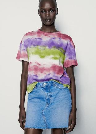 Футболка с принтом вот
zara