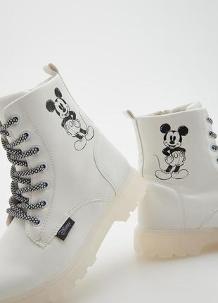 Білі високі черевики ботильони mickey mouse 🤍reserved 33