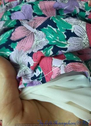 Новая нарядная юбка миди с завышенной талией в яркий цветочный принт, размер с-ка6 фото