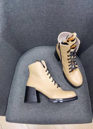 Ботильоны ботинки на каблуке из натуральной кожи карамель и мех под леопарда2 фото
