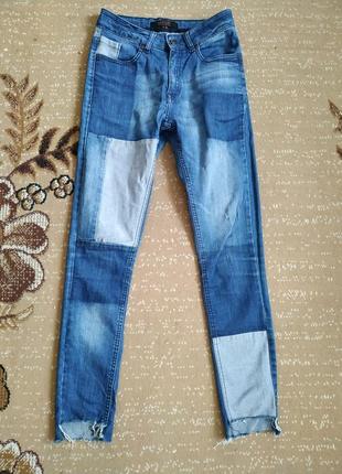 Модные, стильные и необычные джинсы1 фото