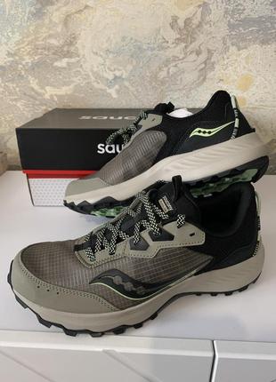 Мужские кроссовки для бега трейловые trail saucony aura tr 20862-15s 44 (10us) 28 см coffee/black8 фото