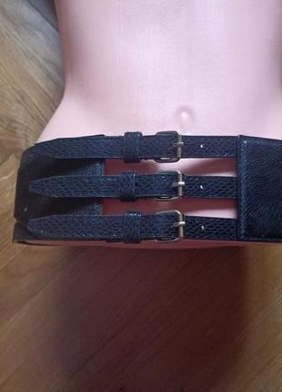 Пояс черный на резинке