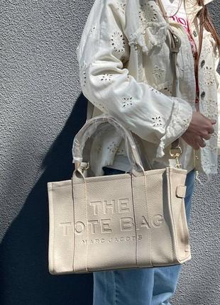 Сумка шопер в стилі marc jacobs the large tote bag beige leather8 фото