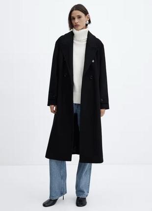 Чорне класичне пальто вільного класичного крою з ґудзиками з нової колекції mango розмір s,m
