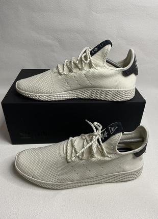 Кроссовки фирменные adidas tennis hu